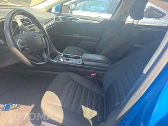 2019 Ford Fusion Hybrid SE - miniatura 6
