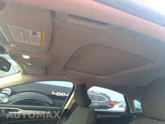 2019 Ford Fusion Hybrid SE - miniatura 17