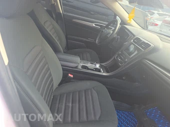 2019 Ford Fusion Hybrid SE - miniatura 8