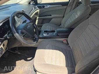 2019 Ford Fusion Hybrid SE - miniatura 7