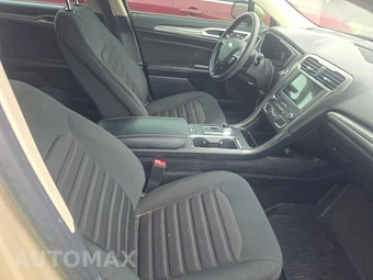 2019 Ford Fusion Hybrid SE - miniatura 8