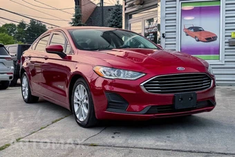 2019 Ford Fusion Hybrid SE