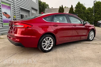2019 Ford Fusion Hybrid SE - miniatura 6