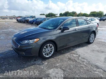 2019 Ford Fusion Hybrid SE - samochód z USA z aukcji Manheim, oferta Kup Teraz w AUTOMAX