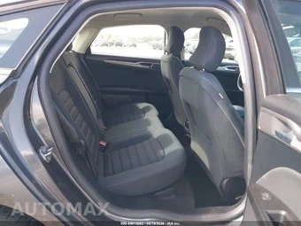 2019 Ford Fusion Hybrid SE - miniatura 7