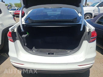 2019 Ford Fusion Hybrid SE – miniatura 14