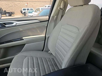 2019 Ford Fusion Hybrid SE – miniatura 18