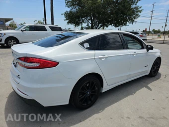 2019 Ford Fusion Hybrid SE - miniatura 4