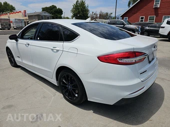 2019 Ford Fusion Hybrid SE - miniatura 6