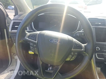 2019 Ford Fusion Hybrid SE - miniatura 10