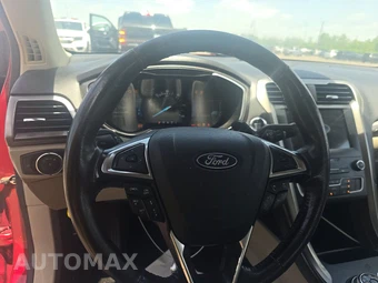 2019 Ford Fusion Hybrid SEL – miniatura 10