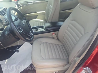 2019 Ford Fusion Hybrid SEL – miniatura 7