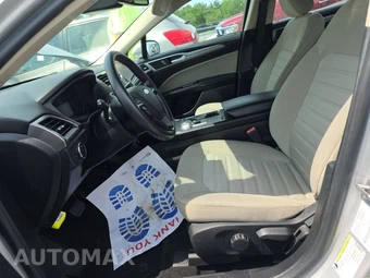 2019 Ford Fusion S – miniatura 7