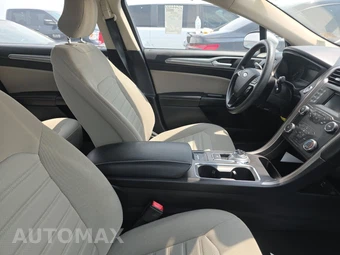 2019 Ford Fusion S – miniatura 8