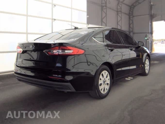 2019 Ford Fusion S – miniatura 5