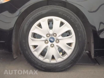 2019 Ford Fusion S – miniatura 9