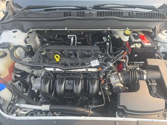 2019 Ford Fusion S – miniatura 15