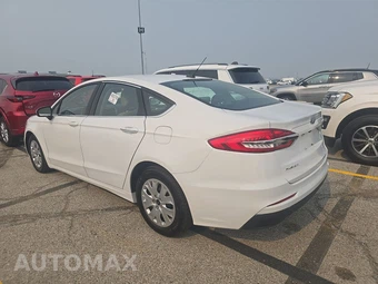 2019 Ford Fusion S – miniatura 6