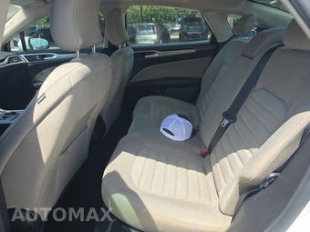 2019 Ford Fusion S – miniatura 13
