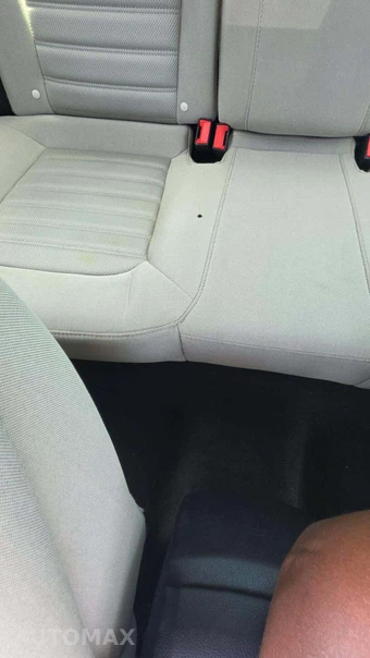 2019 Ford Fusion S – miniatura 27