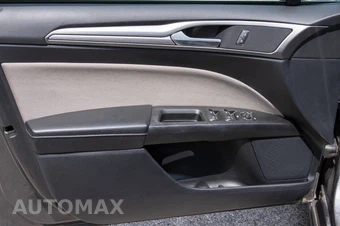 2019 Ford Fusion S - miniatura 17