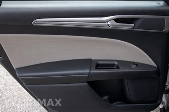2019 Ford Fusion S - miniatura 24