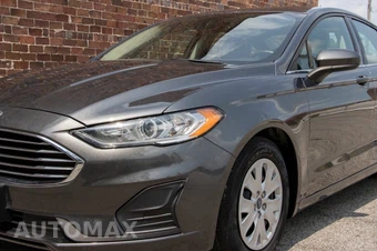 2019 Ford Fusion S - miniatura 5