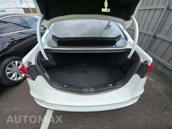 2019 Ford Fusion SE – miniatura 14