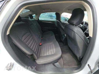 2019 Ford Fusion SE – miniatura 16