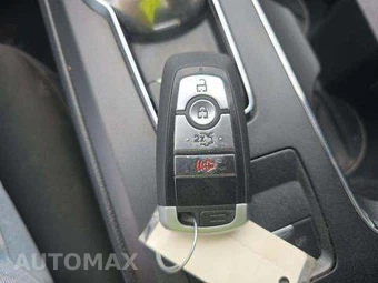 2019 Ford Fusion SE – miniatura 8