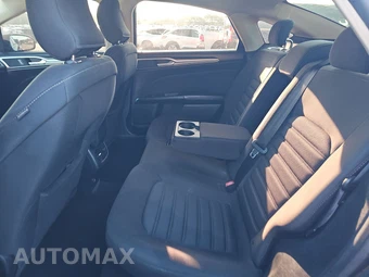 2019 Ford Fusion SE - miniatura 13