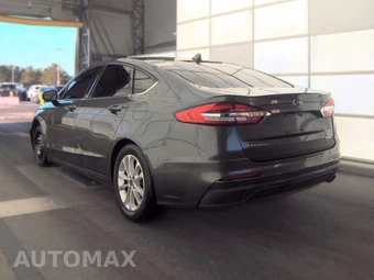 2019 Ford Fusion SE - miniatura 6