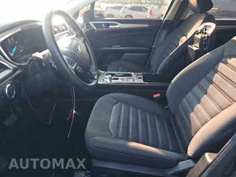 2019 Ford Fusion SE - miniatura 7
