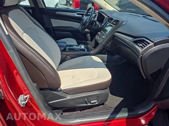 2019 Ford Fusion SE – miniatura 8