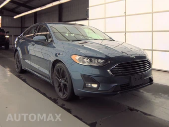 2019 Ford Fusion SE – miniatura 3