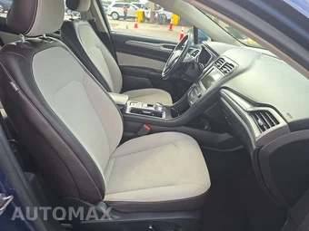 2019 Ford Fusion SE – miniatura 8
