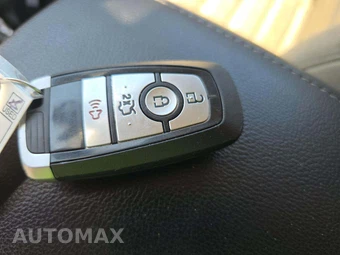 2019 Ford Fusion SE – miniatura 5