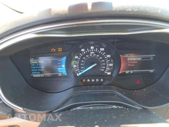 2019 Ford Fusion SE – miniatura 6