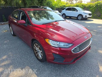 2019 Ford Fusion SE – miniatura 4