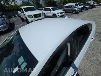 2019 Ford Fusion SE - miniatura 12