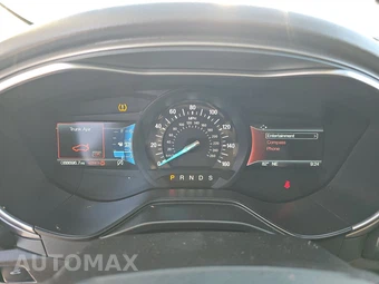 2019 Ford Fusion SE – miniatura 12