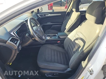 2019 Ford Fusion SE – miniatura 7