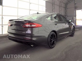 2019 Ford Fusion SE - miniatura 4