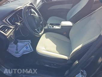 2019 Ford Fusion SE - miniatura 7