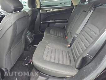 2019 Ford Fusion SE – miniatura 13