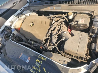 2019 Ford Fusion SE – miniatura 15