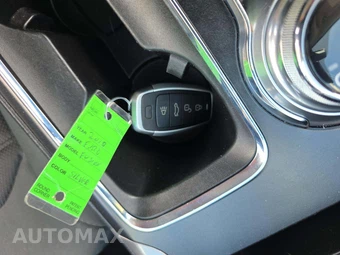 2019 Ford Fusion SE – miniatura 8