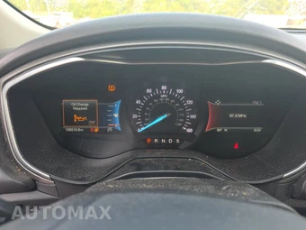 2019 Ford Fusion SE - miniatura 12