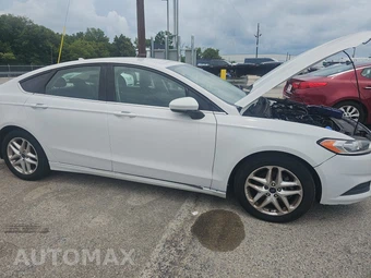 2019 Ford Fusion SE - miniatura 3