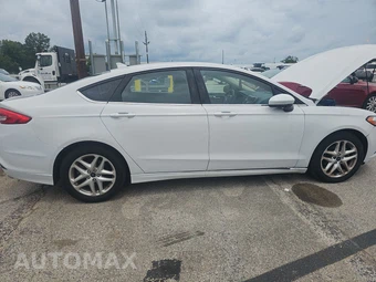 2019 Ford Fusion SE - miniatura 4